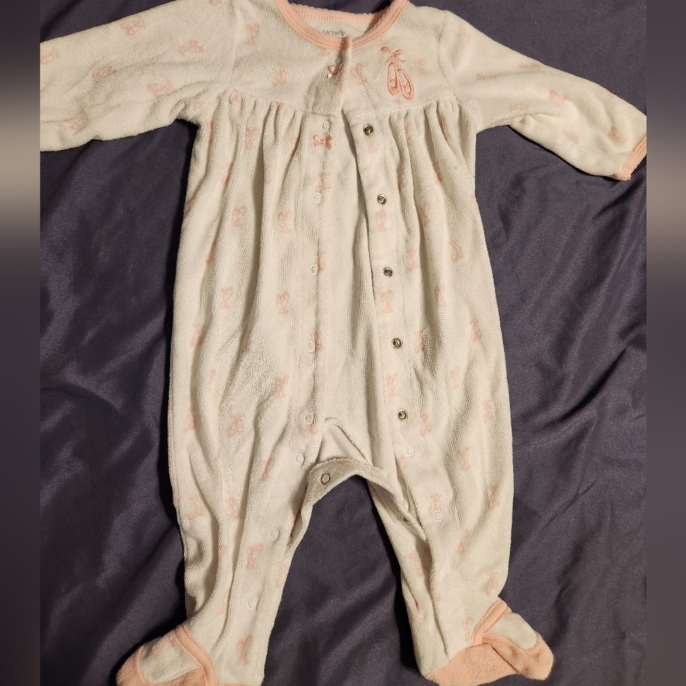Carter's baby girls 6 month Terry cloth sleep and play